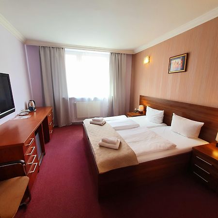 Relax Inn Prag Exterior foto