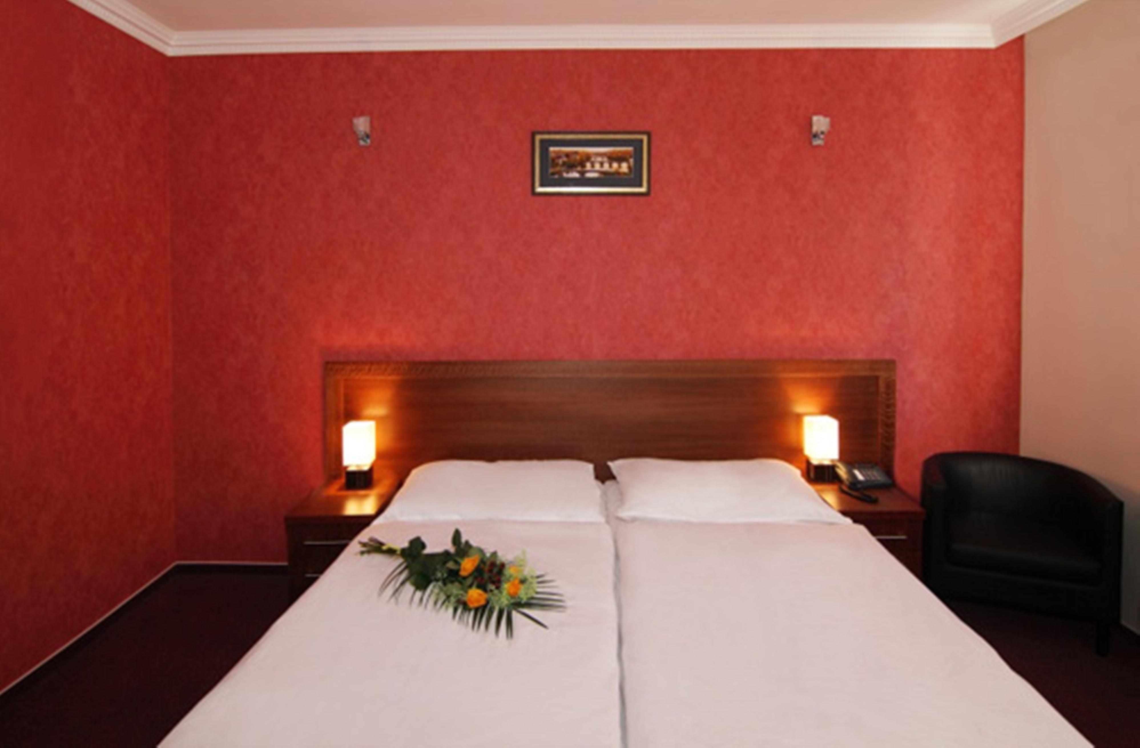 Relax Inn Prag Exterior foto